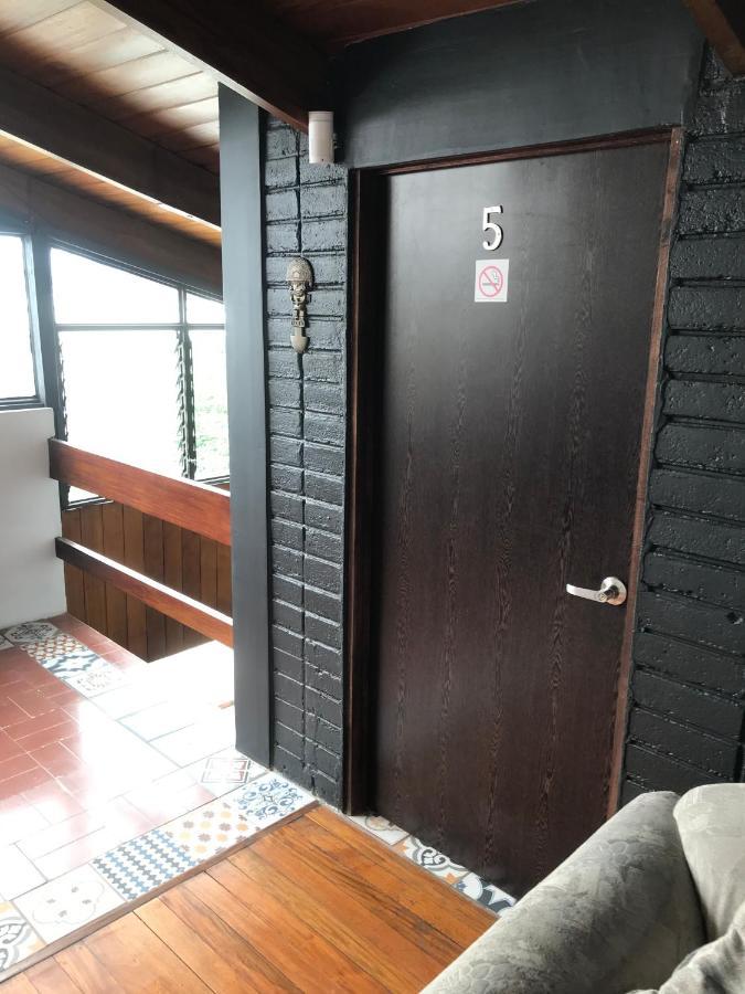 Corazon Sabana Bed & Breakfast Сан Хосе Екстериор снимка